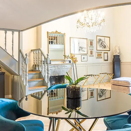 Апартаменты Casa Andromeda In Canton De' Fiori