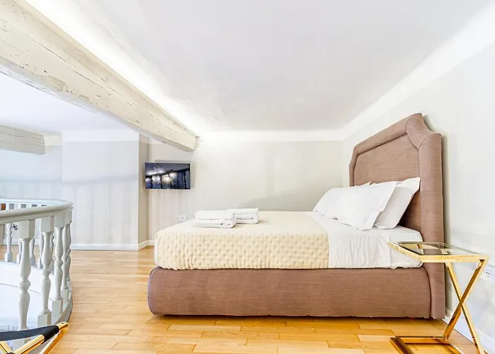 Appartement Casa Andromeda In Canton De' Fiori